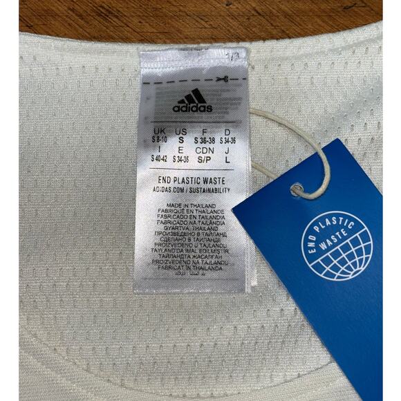 NWT Adidas Womens Three Strips Cream Crop Exercise Top Logo Size Small - Picture 3 of 8
